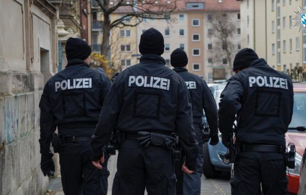 La Policía alemana llevaba haciendo batidas en la ciudad desde el jueves (@PolizeiMFR)