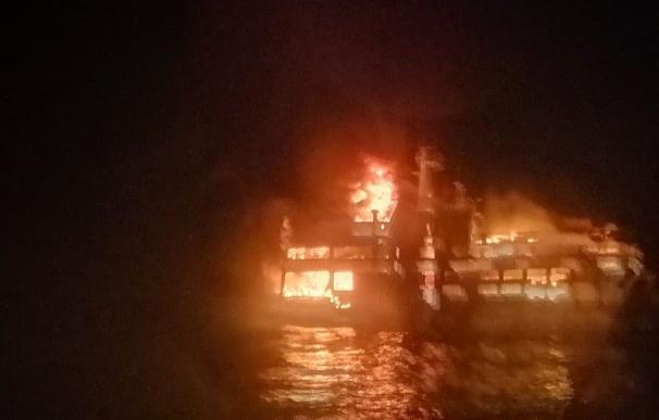 Incendio ferry filipinas. / Facebook/Allan Barredo