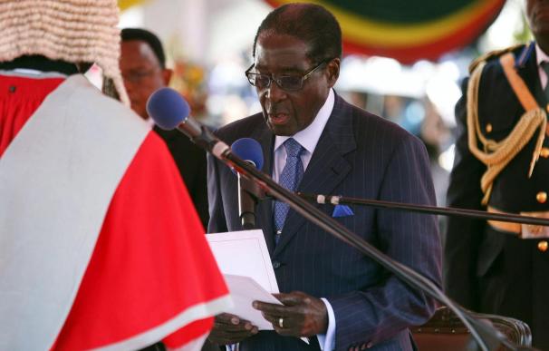 Mugabe nombra un Gobierno con 26 ministros