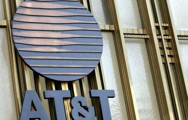 AT&T se dispara en bolsa por la irrupción de Elliott, que exige trocear Time Warner