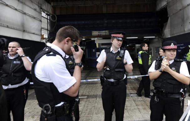 La Policía de Londres investiga a la editora del "Sunday Mirror" por escuchas