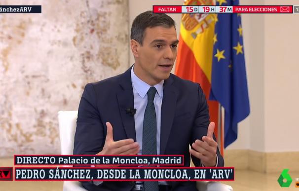 Sánchez promete incluir en Presupuestos fondos para exhumar víctimas de Franco
