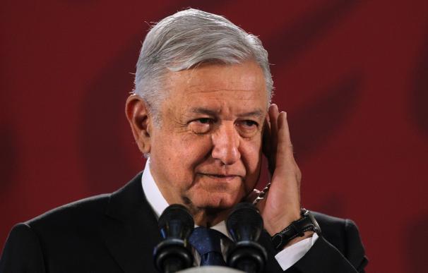 El presidente de México, Andrés Manuel López Obrador, participa en su conferencia de prensa matutina, en Palacio Nacional. /EFE