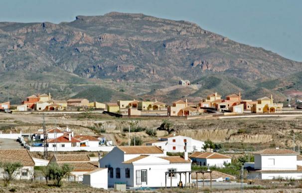 Encuentran un cadáver en un vertedero de basuras de Albox (Almería)