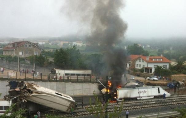 Accidente de un tren Alvia en Angrois (Santiago) el 24 de julio de 2013