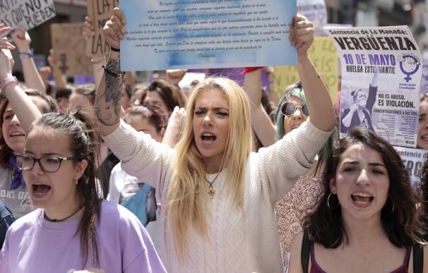 Valeria Quer en una manifestación contra la sentencia a La Manada