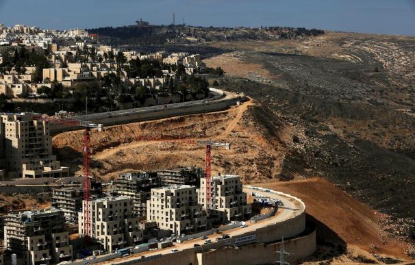 EEUU deja de considerar ilegales los asentamientos israelíes en Cisjordania
