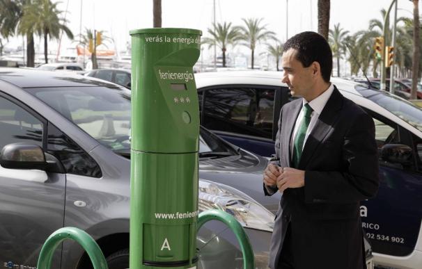 Baleares promueve una red de 2.000 puntos de recarga de coches eléctricos, cuyos primeros postes funcionarán en verano