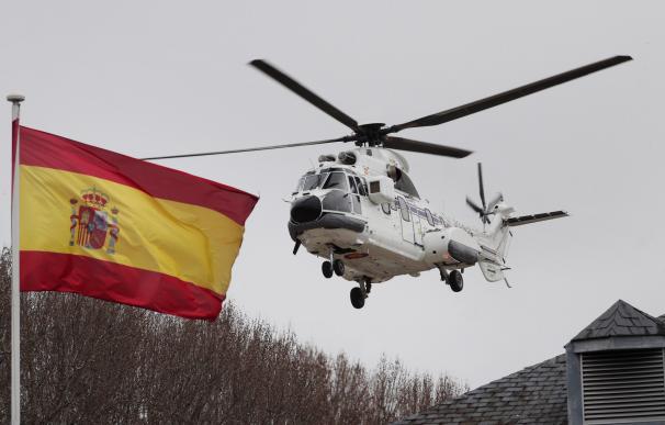 Sánchez, a Davos en el helicóptero que usó para la exhumación de Franco
