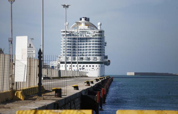 Costa Smeralda Italia bloqueo barco procedente de España coronavirus