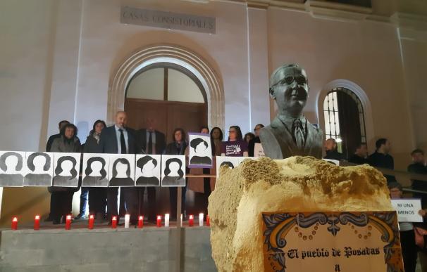 Concentración en Posadas (Córdoba) con motivo de un nuevo caso de violencia de género