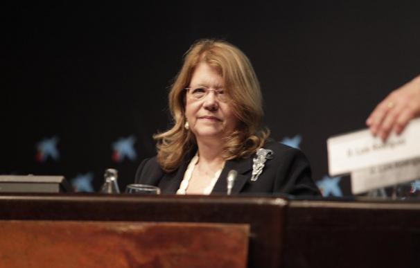 Elvira Rodríguez descarta tomar una decisión sobre la cotización de Santander tras la muerte de Botín