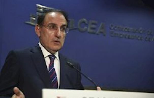 El presidente de la CEA, Javier González de Lara.