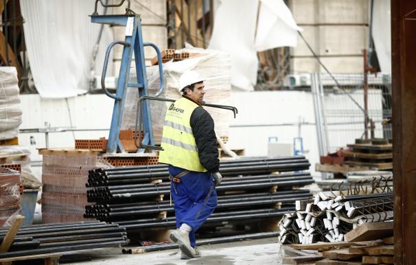 El número de autónomos del sector de la construcción cae un 21,7% en Extremadura durante la crisis, según ATA