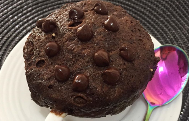 Fotografía del bizcocho de chocolate al estilo 'mug cake' que triunfa en Instagram.