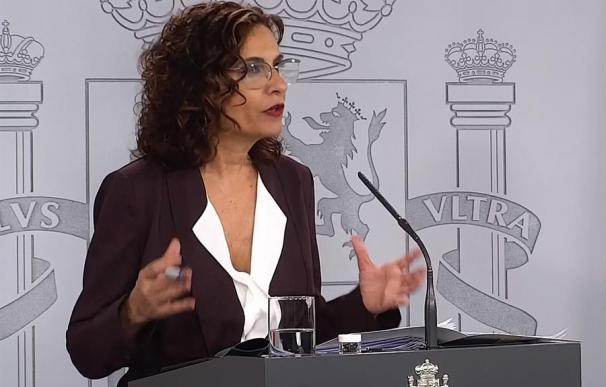 María Jesús Montero, explicándose / EFE