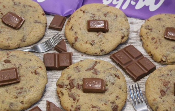 Fotografía de las galletas de chocolate Milka que arrasan en Instagram.