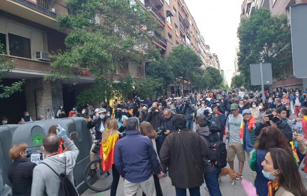 Decenas de personas se congregaron en Madrid en la zona de Núñez de Balboa el miércoles 13 de mayo