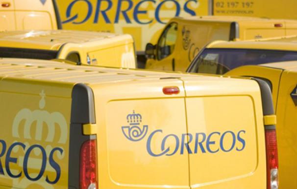 Correos ofrece 7.000 puestos y sueldo base de 18.000 €