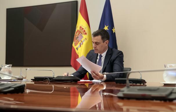 El presidente del Gobierno, Pedro Sánchez, se reúne por videoconferencia con los presidentes autonómicos, en Madrid