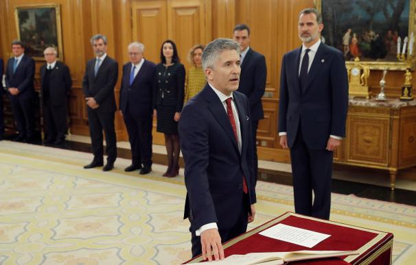 El ministro del Interior, Fernando Grande-Marlaska, jura su cargo.