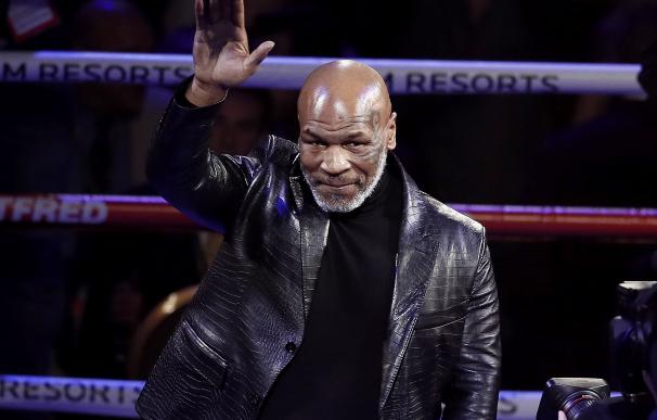 Mike Tyson volverá al ring tras 15 años para competir contra Roy Jones Jr