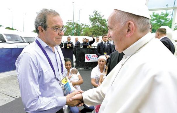 César Alierta junto al papa Francisco