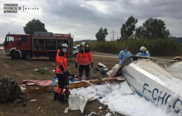 Un muerto y un herido al estrellarse una avioneta en Vélez-Málaga