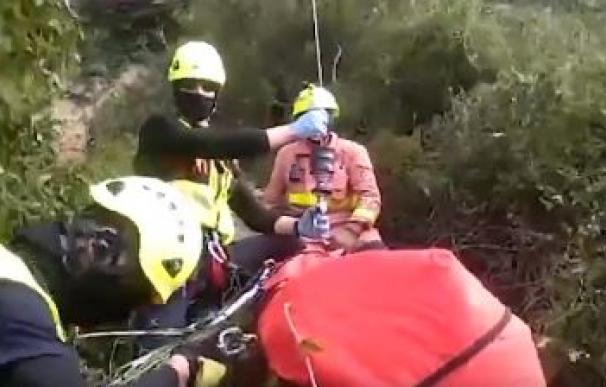 Fallece un excursionista que cayó desde 20 metros en una montaña de Valencia