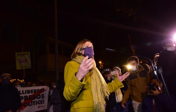 La expresidenta del Parlament de Catalunya, Carme Forcadell, reingresa en la cárcel de Mujeres de Wad-Ras.