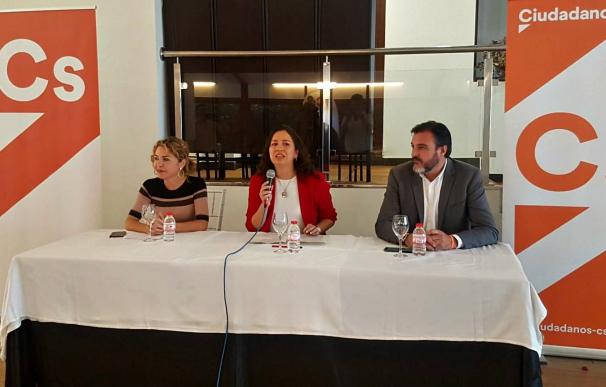 Debate sobre temas sanitarios entre los candidatos al Congreso de Ciudadanos Marta Martín y Juan Ignacio López-Bas CS (Foto de ARCHIVO) 3/11/2019