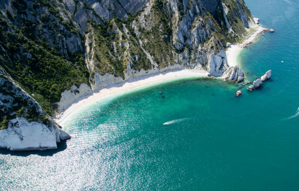 Playa Le Due Sorelle (Italia).