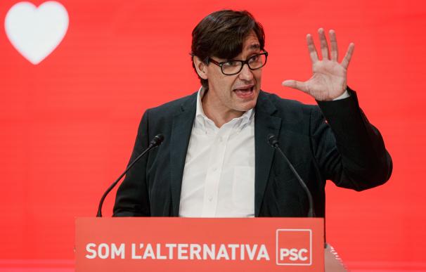 El líder de los socialistas en el Parlament, Salvador Illa, interviene este sábado en la reunión del consell nacional de su partido en Barcelona.