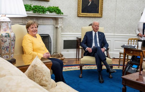 Joe Biden y Ángela Merkel
