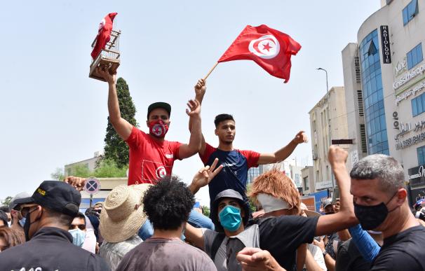 Manifestación en Túnez en contra del Gobierno.