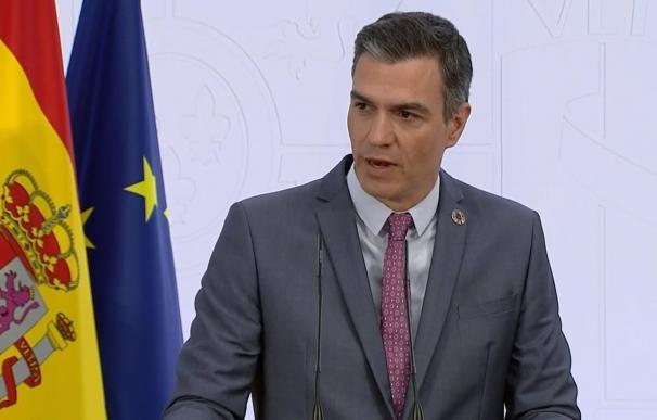 Sánchez dice que va a subir el SMI "dentro de la franja de entre 12 y 19 euros" y lamenta que no esté la CEOE