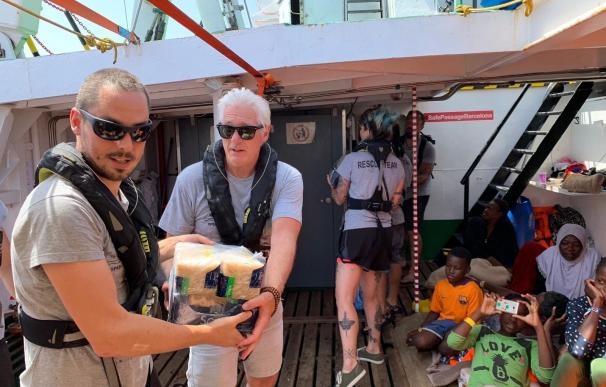 Richard Gere lleva alimentos al barco de Proactiva Open Arms
PROACTIVA OPEN ARMS
  (Foto de ARCHIVO)
9/8/2019