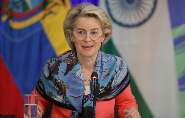 02 November 2021, United Kingdom, Glasgow: European Commission President Ursula von der Leyen speaks during the Build Back Better event on the sidelines of the UN Climate Change Conference (COP26) at the Scottish Event Campus (SEC). Photo: Steve Reigate/Daily Express via PA Wire/dpa
Steve Reigate / Daily Express via /  DPA
2/11/2021 ONLY FOR USE IN SPAIN