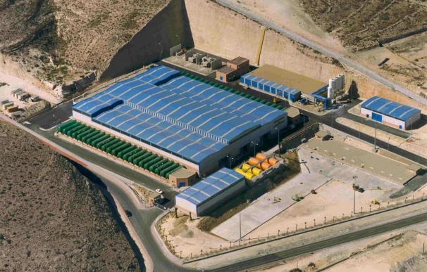 Acciona.- Acciona se adjudica un contrato de 200 millones de euros para construir una desaladora en Arabia Saudí

  (Foto de ARCHIVO)
7/6/2012