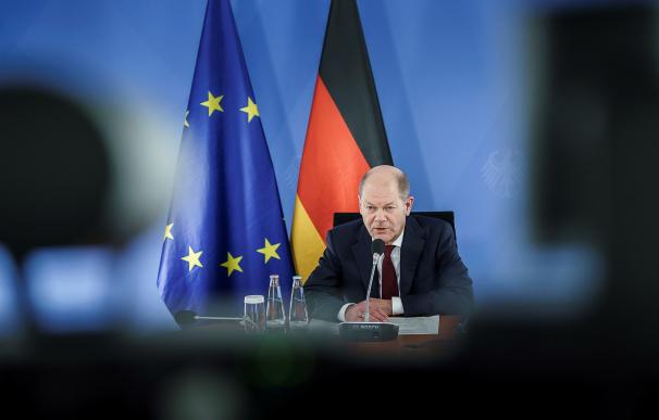 El canciller alemán Olaf Scholz habla durante una videoconferencia con aliados cercanos en respuesta a la situación en Ucrania y sus alrededores, en Berlín, Alemania, el 24 de enero de 2022
