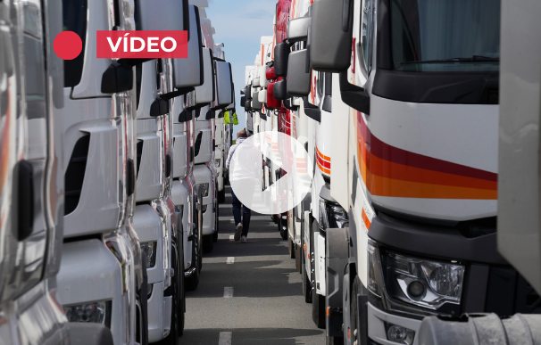 Un centenar de camiones participan en las marchas lentas de Salamanca
