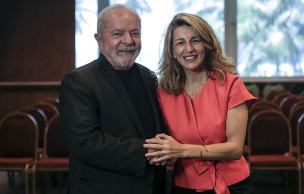 Yolanda Díaz es recibida por el expresidente brasileño Lula da Silva