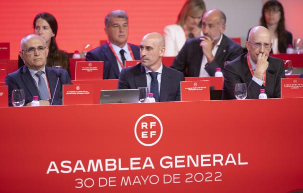 Luis Rubiales en la asamblea General Real Federación Española de Futbol (RFEF).