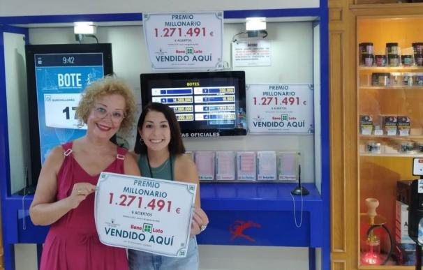 Dueñas de una administración de loterías que entregaron el premio millonario de Bonoloto.