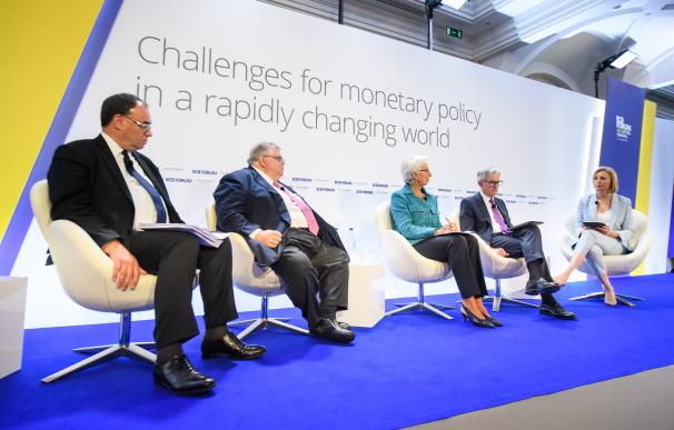 Bailey (BoE), Carsten (BIS), Lagarde (BCE) y Powell (Fed), en el encuentro de verano del BCE.