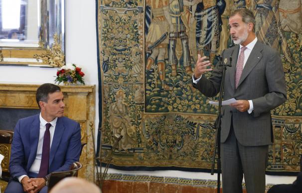 Pedro Sánchez y Felipe VI
