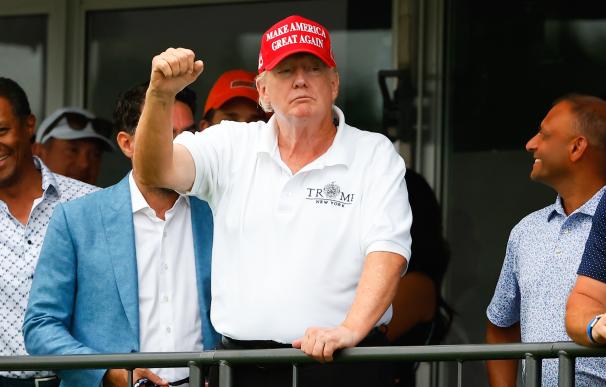 Donald Trump en su club de golf privado de Bedminster, Nueva Jersey.