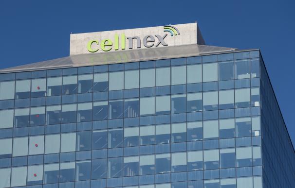 CK Hutchison ejecuta una operación de cobertura del 3,6% de capital de Cellnex.