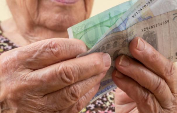Las pensiones no contributivas subirán un 15%: estas serán las nuevas cuantías