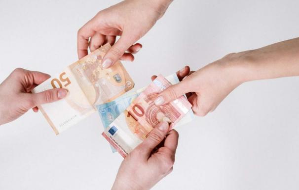 Suecia plantea eliminar el dinero en efectivo: billetes y monedas en declive